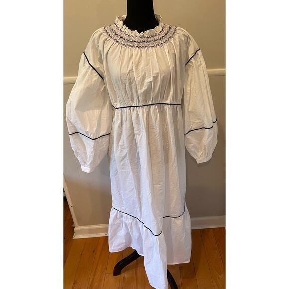 Something NavyWomens Smocked White Puffed Sleeve MIDI Dress Size Small Original - Picture 5 of 7